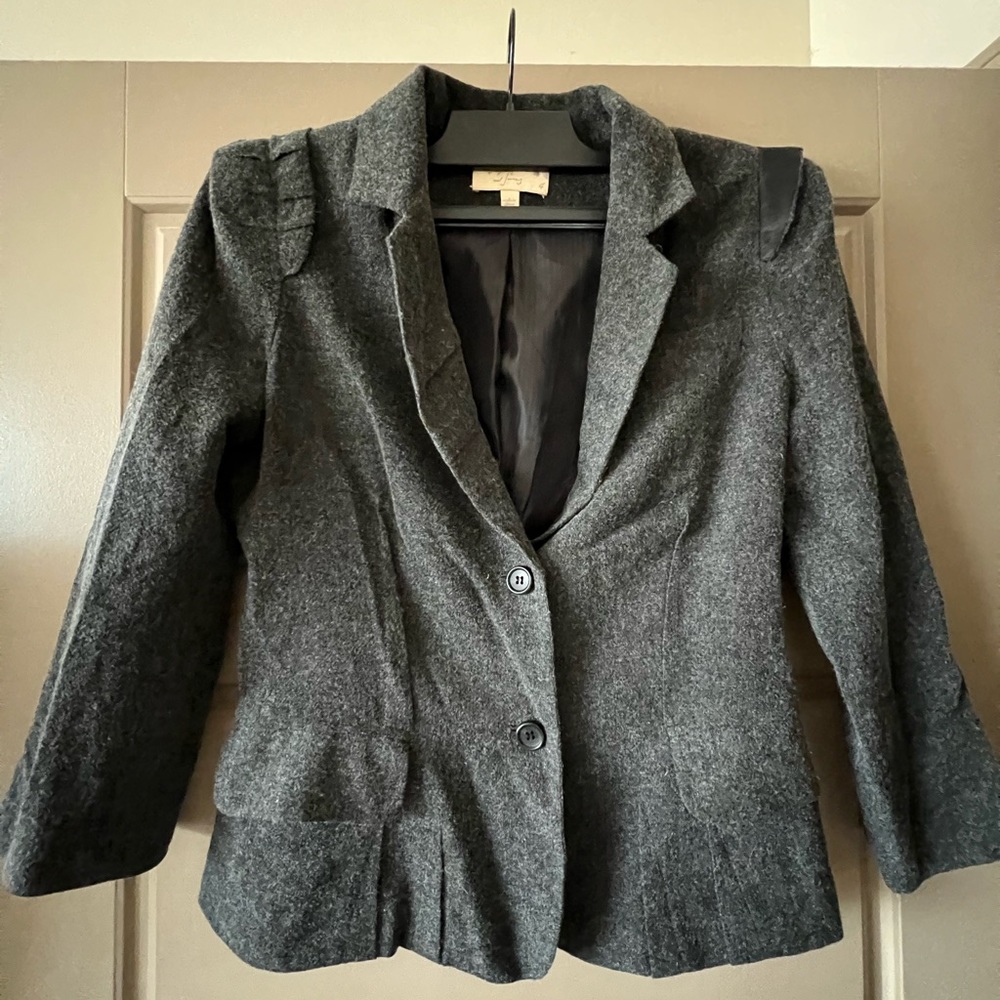 Elizabeth and James Blazer in Heather Grey